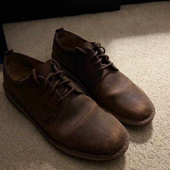 Clarks - Picture 1 of 5